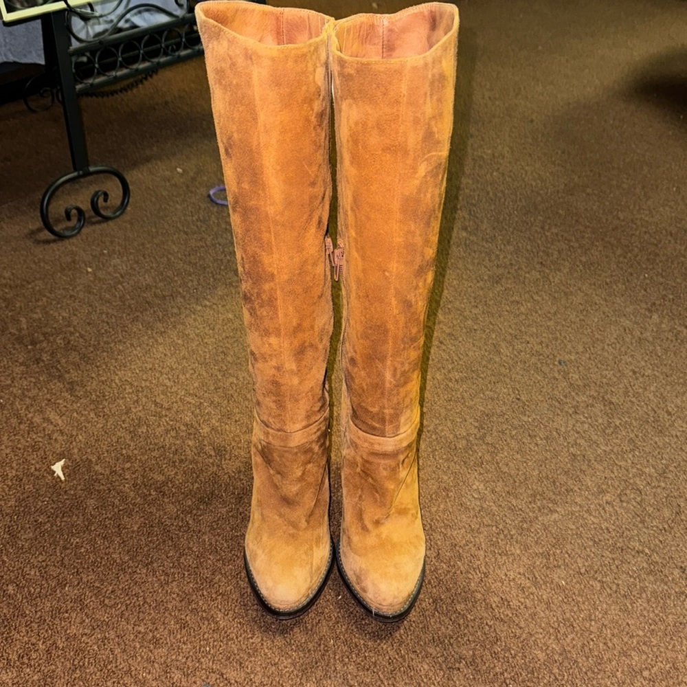 Jeffery Campbell,Brown,9Wmn